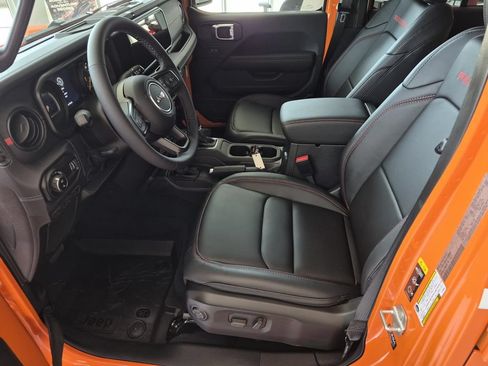 New 2026 Jeep Gladiator Rubicon AWD/4WD image 13