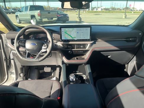 Used 2025 Ford Explorer ST w/ Sun And Sound Package image 15