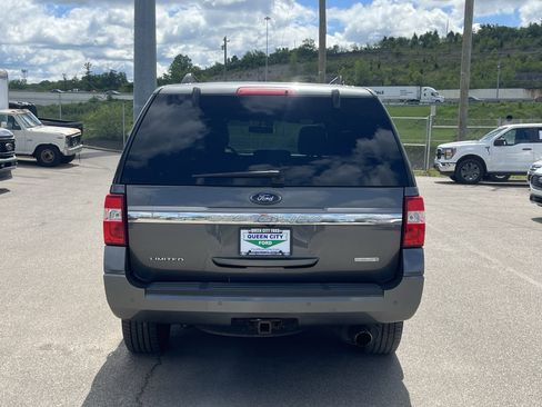 Used 2017 Ford Expedition Limited AWD/4WD image 6