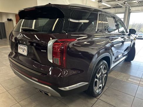 Used 2023 Hyundai Palisade Limited AWD/4WD image 13