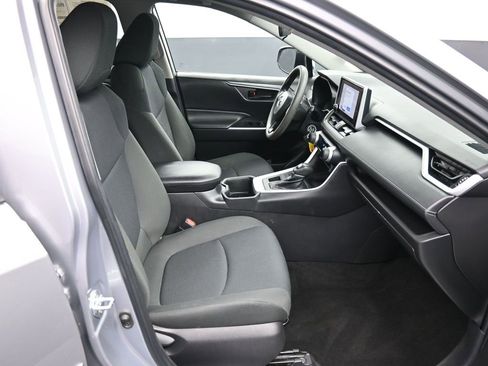 Certified 2023 Toyota RAV4 LE image 24