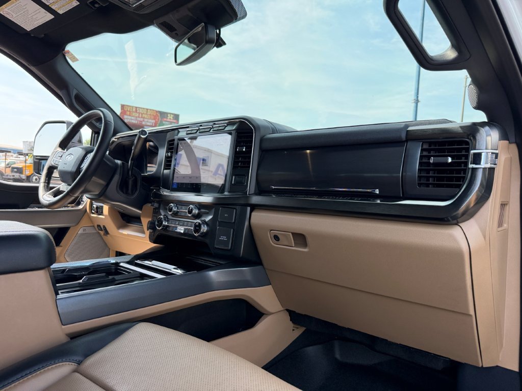 Used 2024 Ford F250 Lariat w/ Sport Appearance Package AWD/4WD image 25