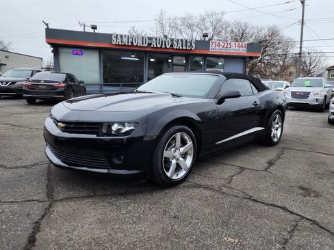 Used 2015 Chevrolet Camaro LT image 2