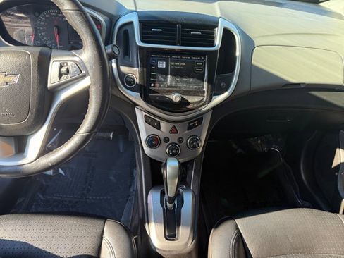 Used 2018 Chevrolet Sonic Premier image 15