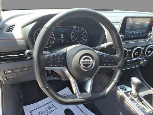 Used 2023 Nissan Sentra SR w/ SR Premium Package FWD image 22