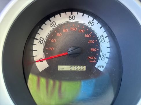 Used 2012 Toyota Tacoma 4x4 Double Cab image 10