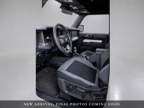 Used 2025 Ford Bronco 2-Door AWD/4WD image 5