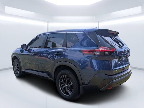 Used 2021 Nissan Rogue S FWD image 5