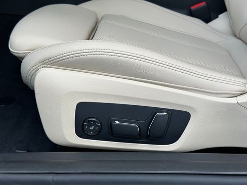 New 2026 BMW 230i Coupe w/ Premium Package RWD image 12