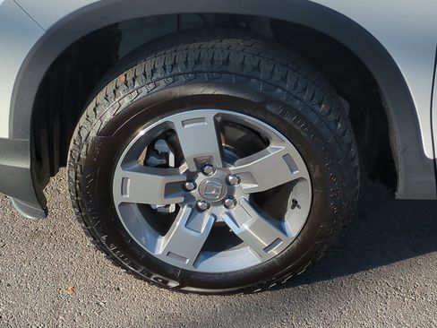 Certified 2025 Honda Ridgeline RTL image 13