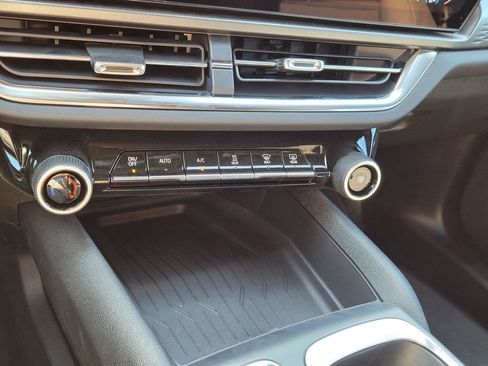 New 2026 Chevrolet Equinox EV LT image 19