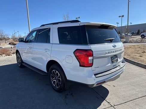 Used 2024 Ford Expedition XLT image 6