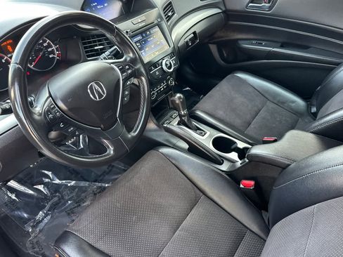 Used 2018 Acura ILX w/Premium/A-SPEC Pkg image 12