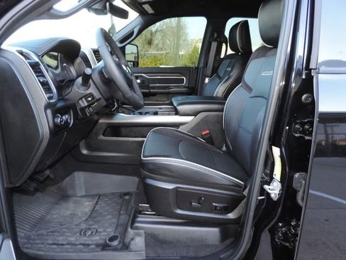 Used 2025 RAM 3500 Laramie image 18