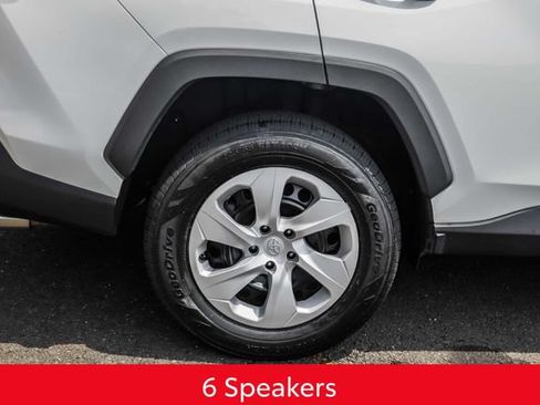 Used 2023 Toyota RAV4 LE FWD image 7