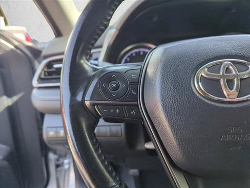 Certified 2021 Toyota Camry SE FWD image 19