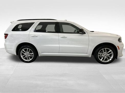 Used 2024 Dodge Durango GT image 7