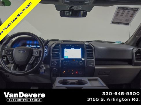 Used 2017 Ford F150 XLT w/ Equipment Group 302A Luxury image 4