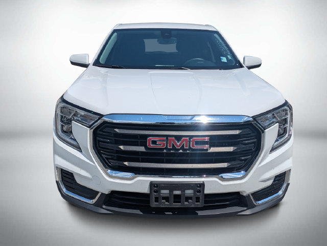 Used 2024 GMC Terrain SLE FWD image 8