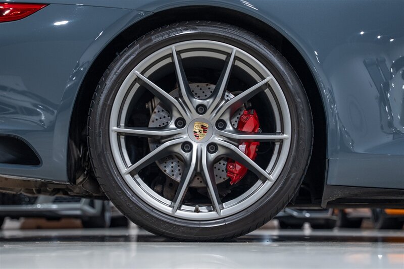 Used 2017 Porsche 911 Carrera S RWD image 15
