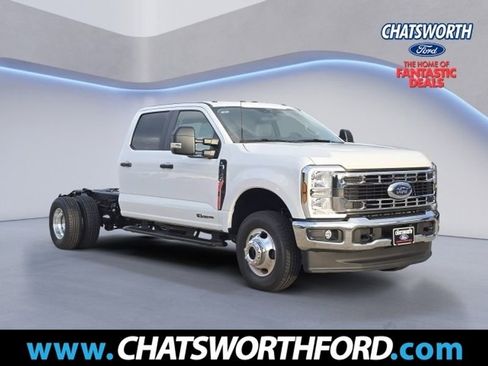New 2026 Ford F350 XL w/ XL Chrome Package image 1