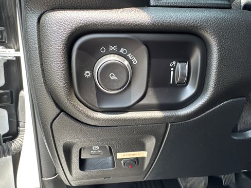 Used 2021 RAM 1500 Tradesman w/ Tradesman Group AWD/4WD image 16