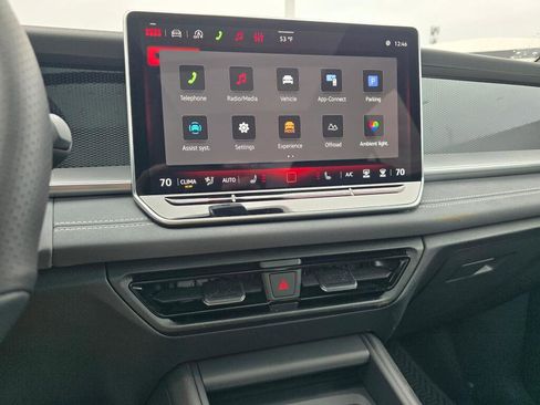 New 2026 Volkswagen Tiguan SE R-Line image 27