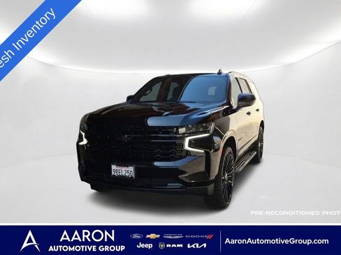 Used 2024 Chevrolet Tahoe LS RWD image 1