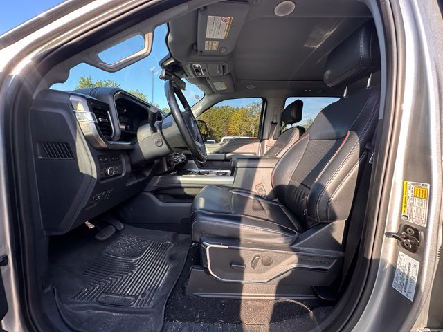 Used 2024 Ford F350 Lariat w/ Lariat Ultimate Package AWD/4WD image 23