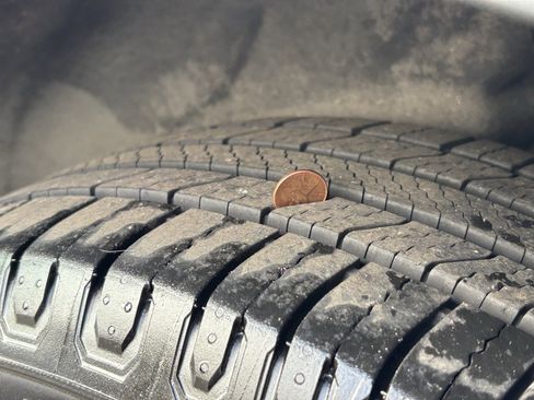 Used 2020 Ford Escape SE image 14