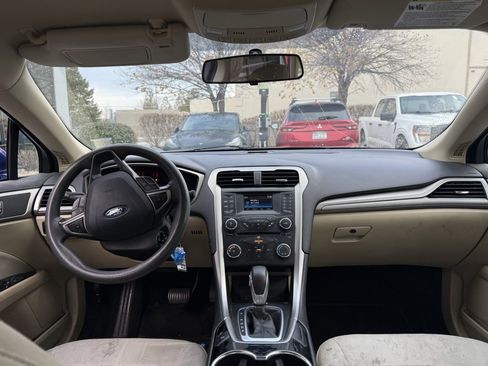 Used 2014 Ford Fusion SE image 22