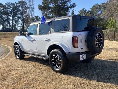 Certified 2023 Ford Bronco Outer Banks image 41