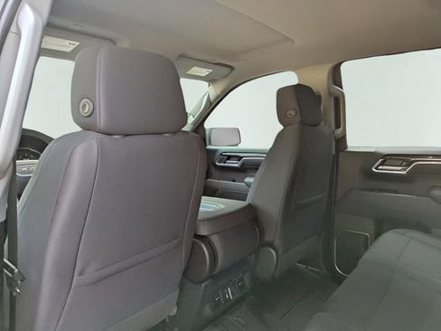 New 2026 GMC Sierra 1500 Elevation image 14