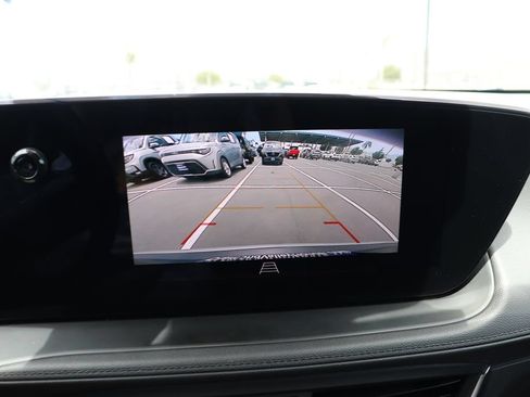 Used 2025 Buick Encore GX Preferred FWD image 24