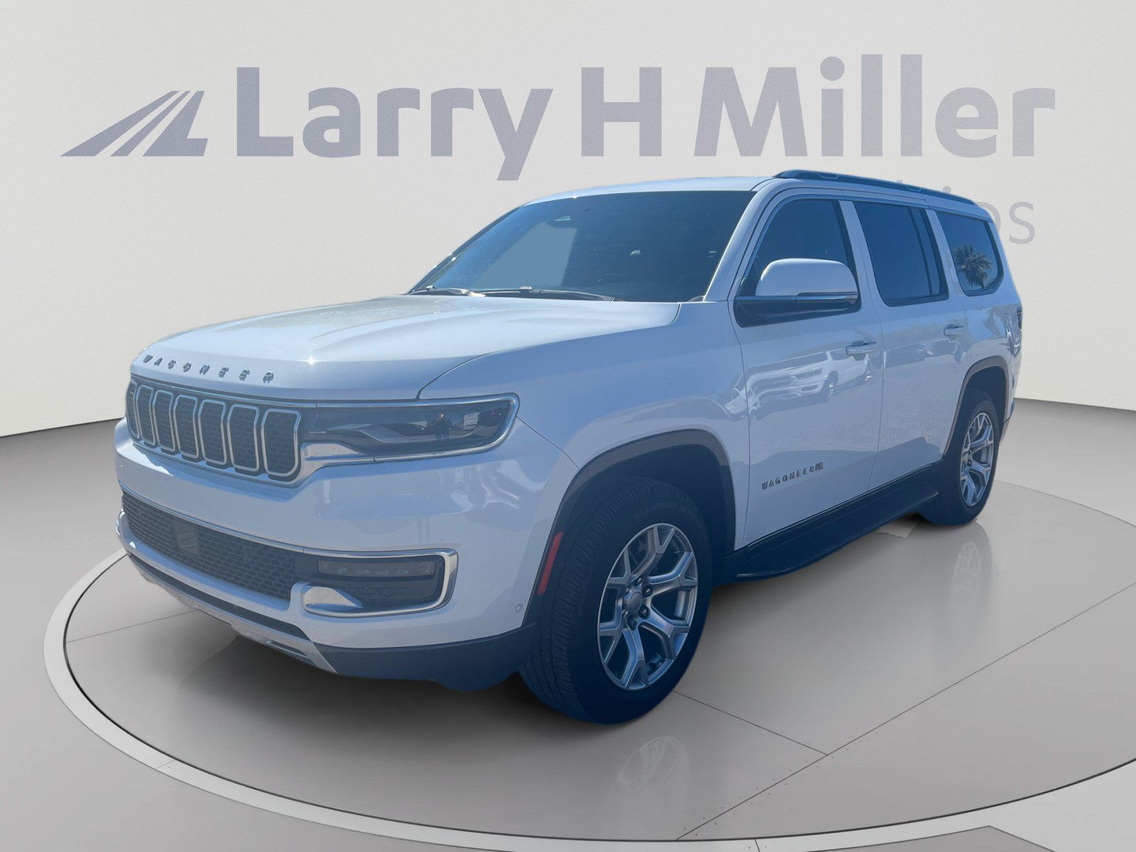 Used 2022 Jeep Wagoneer Series II AWD/4WD image 1