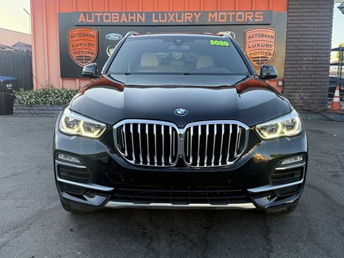 Used 2020 BMW X5 xDrive50i w/ Executive Package AWD/4WD image 2