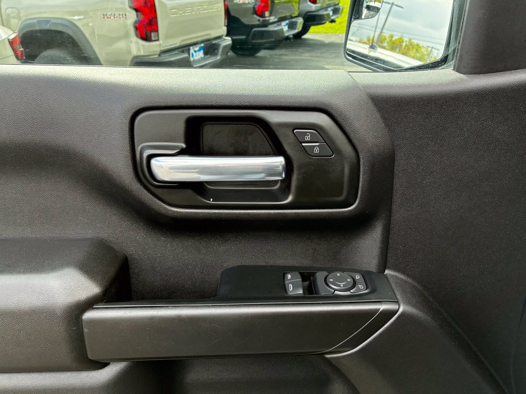 Used 2023 Chevrolet Silverado 1500 W/T RWD image 6