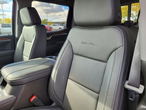 New 2026 GMC Sierra 1500 Denali w/ Technology Package image 18