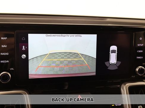 Used 2022 Kia Sorento S w/ Panoramic Sunroof Package AWD/4WD image 7
