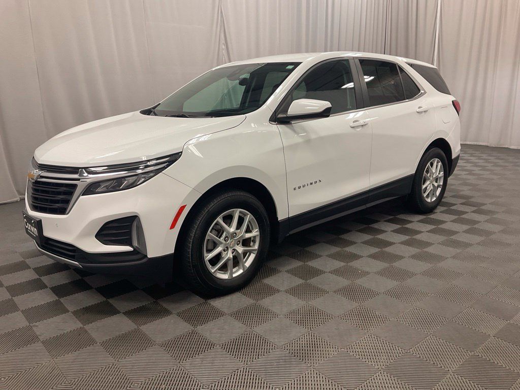 Used 2024 Chevrolet Equinox LT AWD/4WD image 5