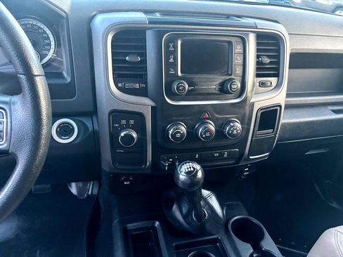 Used 2017 RAM 2500 Tradesman w/ Chrome Appearance Group image 10