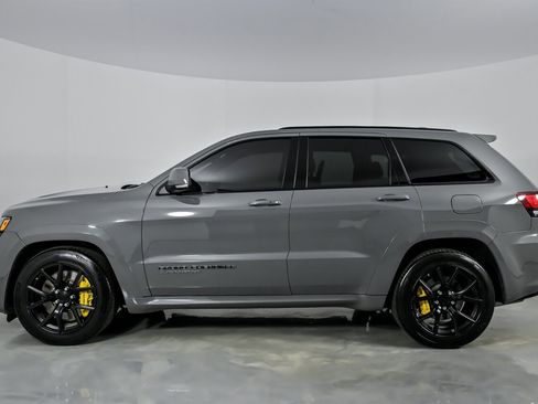 Used 2021 Jeep Grand Cherokee Trackhawk image 8