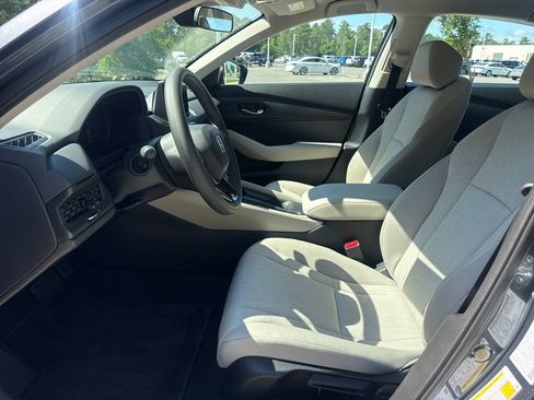 Certified 2026 Honda Accord LX image 13