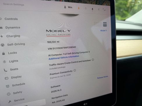 Used 2021 Tesla Model Y Performance AWD/4WD image 17