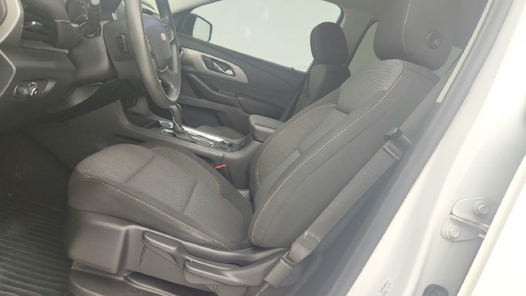 Certified 2020 Chevrolet Traverse LS FWD image 14