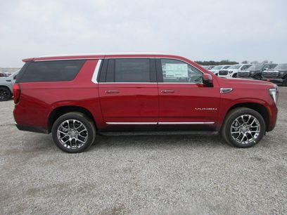 New 2026 GMC Yukon XL Elevation w/ Elevation Premium Package