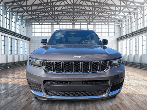 New 2025 Jeep Grand Cherokee L Laredo w/ Luxury Tech Group I image 9