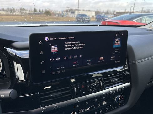 New 2026 Nissan Pathfinder Platinum image 16