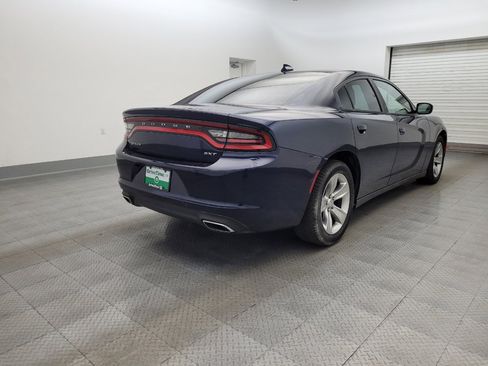 Used 2015 Dodge Charger SXT image 9