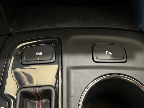 Used 2024 Chevrolet Equinox RS image 30